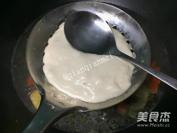 海参鸡蛋疙瘩汤