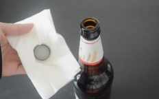 打开啤酒瓶盖的几个小技巧？