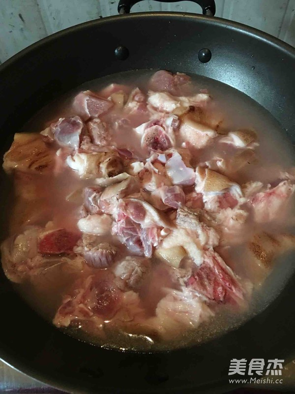 红烧猪蹄的做法