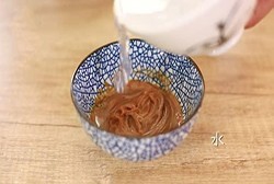 夏季美食之芝麻酱凉面