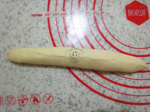 鲜奶雪露面包