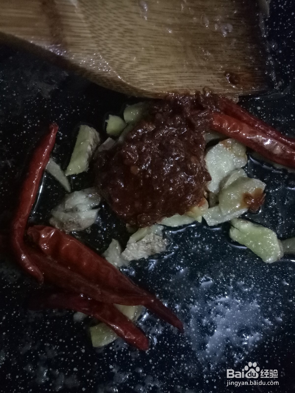 在家制作香辣鱿鱼