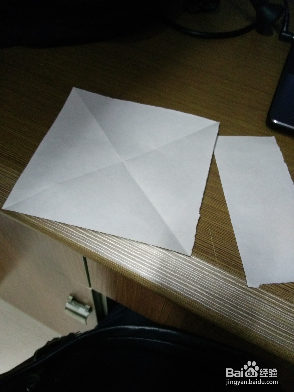 怎样折一只动人的千纸鹤