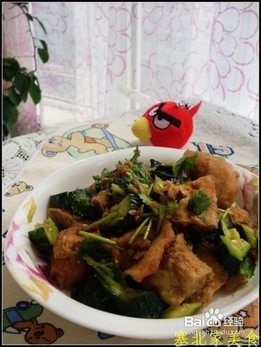 5分钟让剩油条华丽转身凉拌油条黄瓜