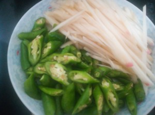 魔芋烧鸭的做法