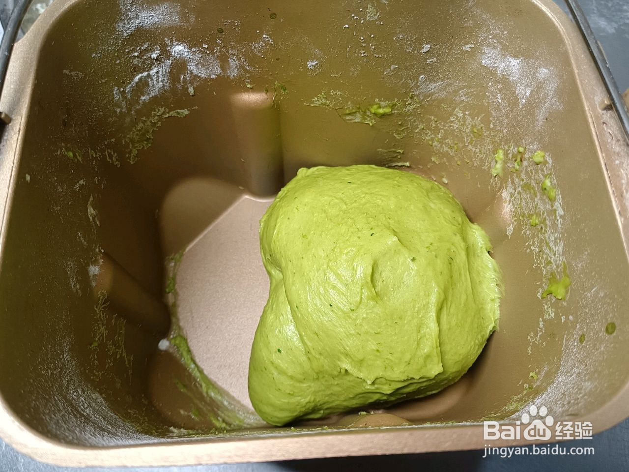 圣诞树椰蓉面包的做法