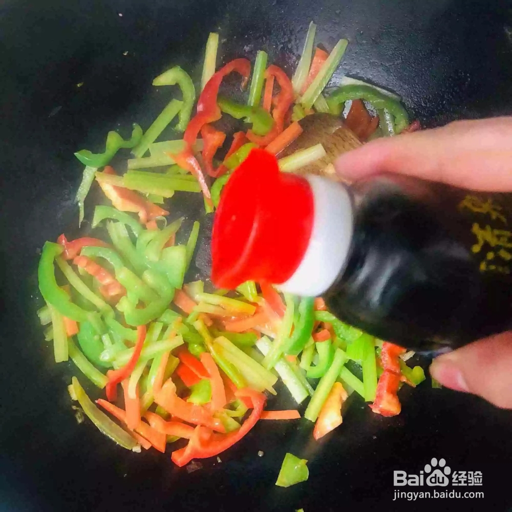 如何在家里做时蔬炒牛肉