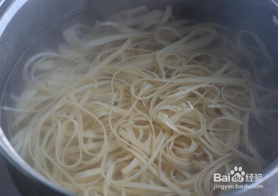 凉拌豆腐皮的做法