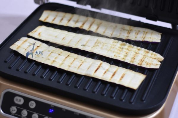 紫衣玉带盏-喜庆新年菜#新年新招乐过年#