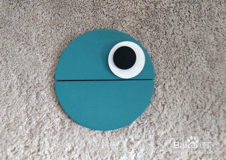 用蒙氏积木怎样拼灯笼鱼？