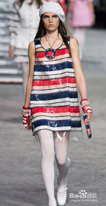 2019热门潮流色彩搭配以及最热色彩搭配秀