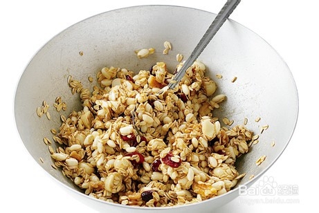 如何自制五谷坚果能量棒