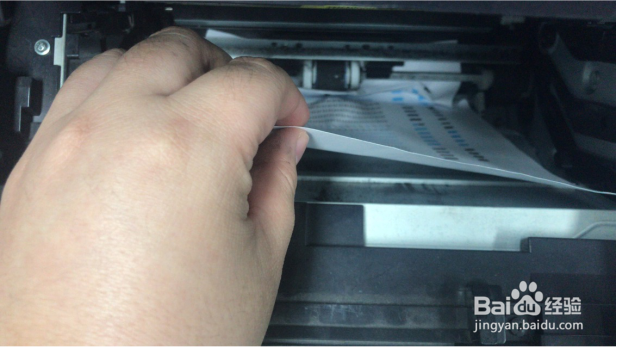 HP LaserJet M1136系列 如何清除卡纸