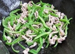 怎么炒青椒肉丝