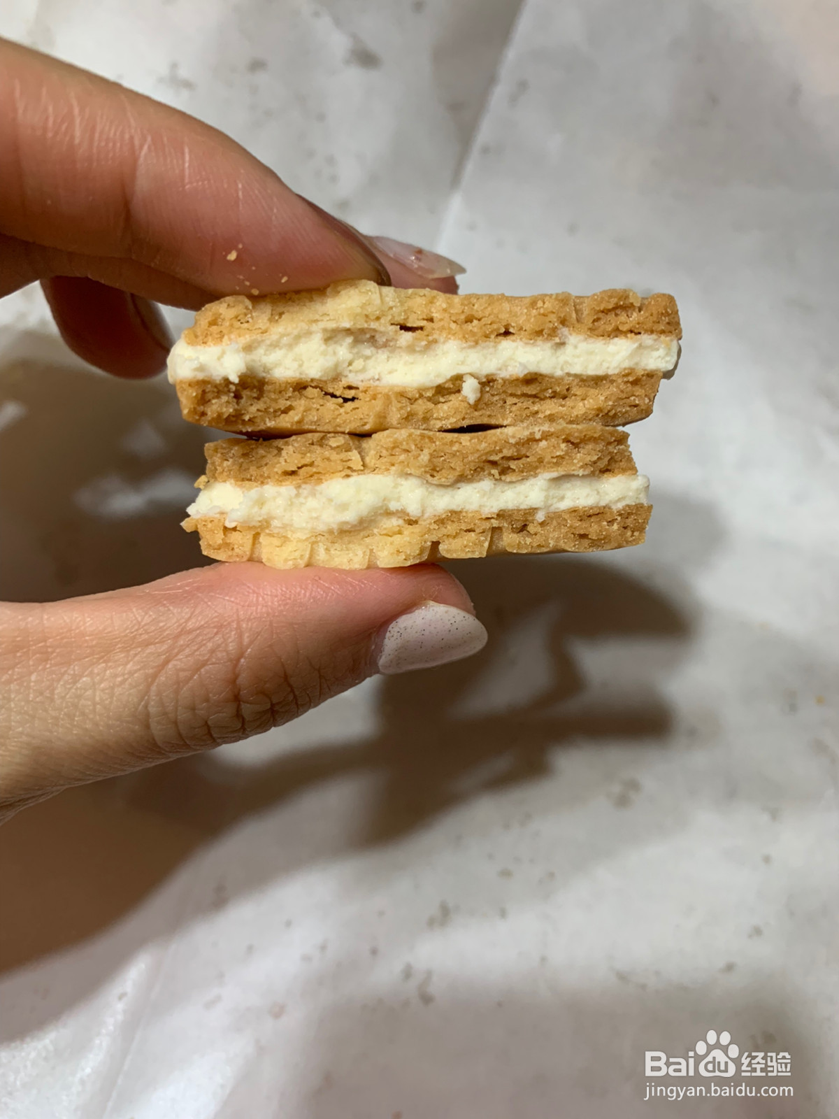 牛奶奶油沙饼干的做法