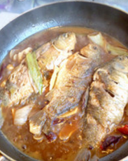 干烧鲫鱼怎么做