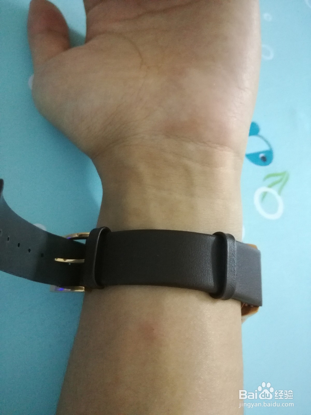 体型偏瘦的男生如何戴手表和摘手表