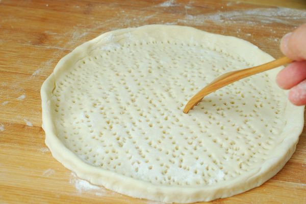 蓝莓水果拉丝披萨