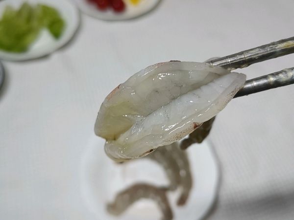 黑椒虾仁意面沙拉