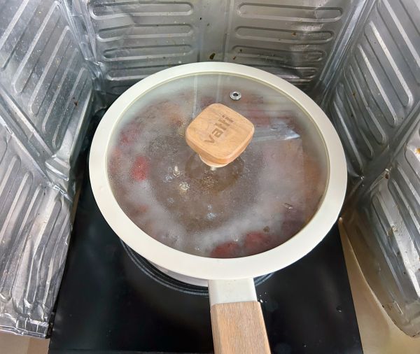 五指毛桃土茯苓猪骨祛湿汤