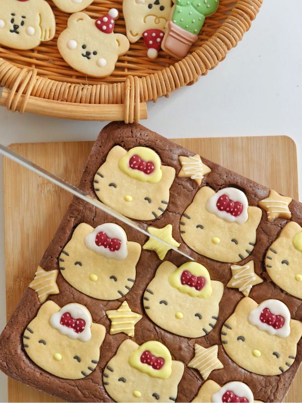 卡通布朗尼蛋糕