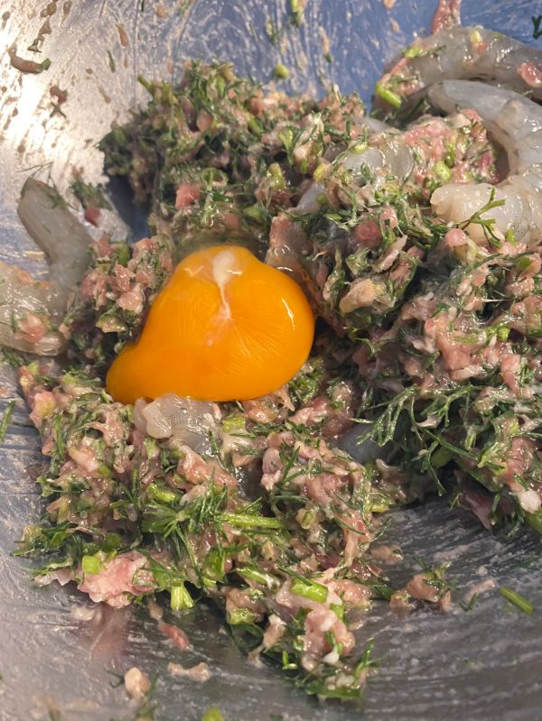 红油茴香虾仁抄手