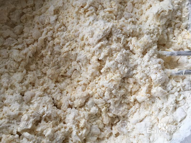 奶香蜂蜜大麻花的做法