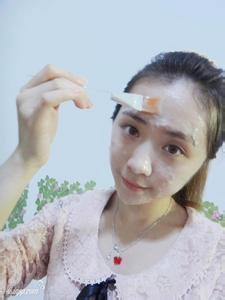 如何用普通面膜做出高档面膜的效果
