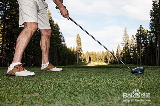 打高尔夫的姿势有哪些