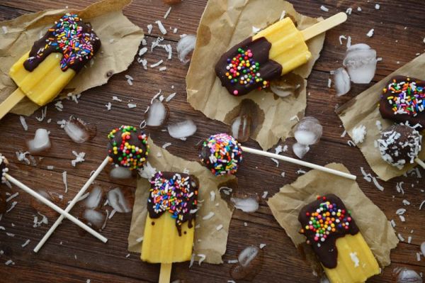 菠萝香蕉甜橙脆皮冰棒