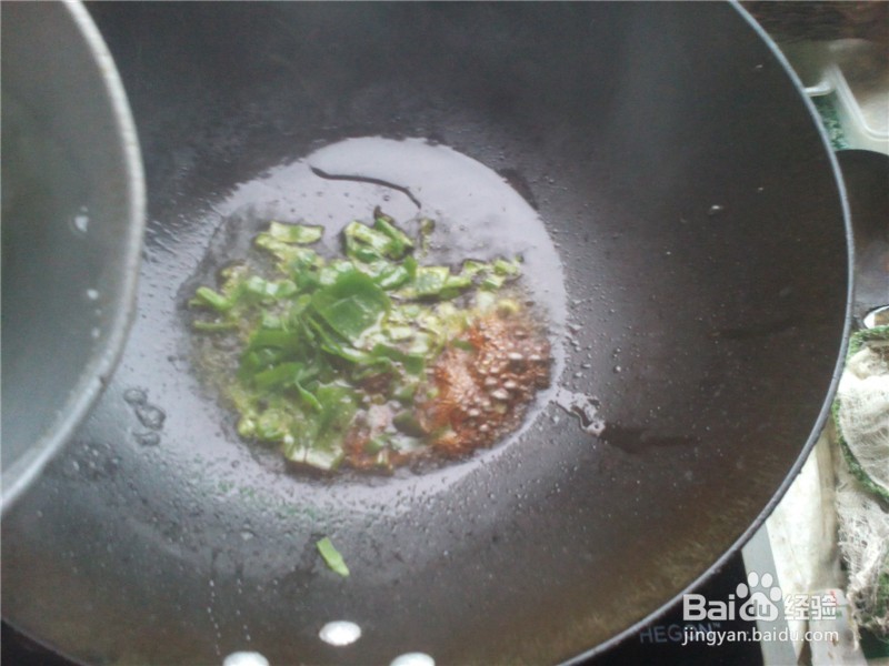 营养煲汤—芹菜叶土豆丝汤