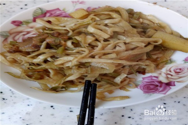 土豆 豆角丝焖面怎么做