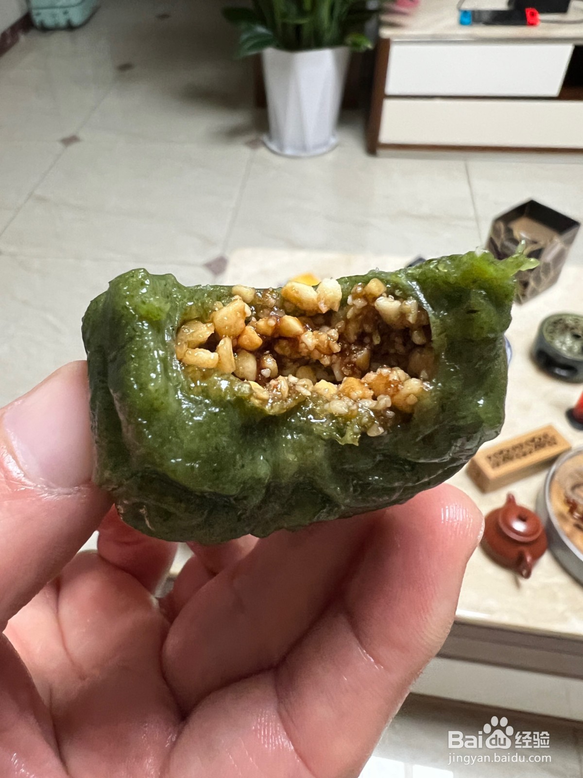 美味又好看的艾叶糍粑
