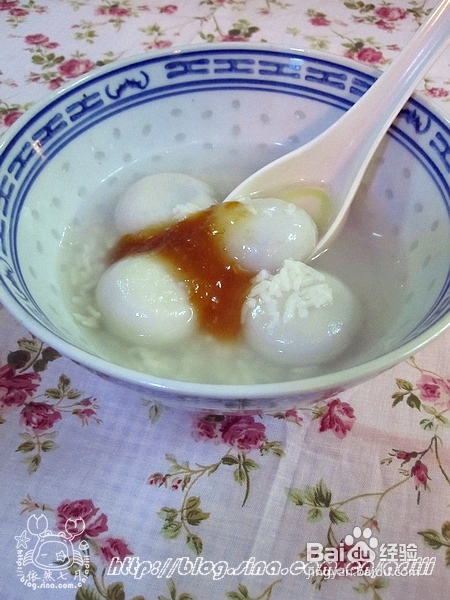 汤圆的创意吃法——杏子酱醪糟汤圆