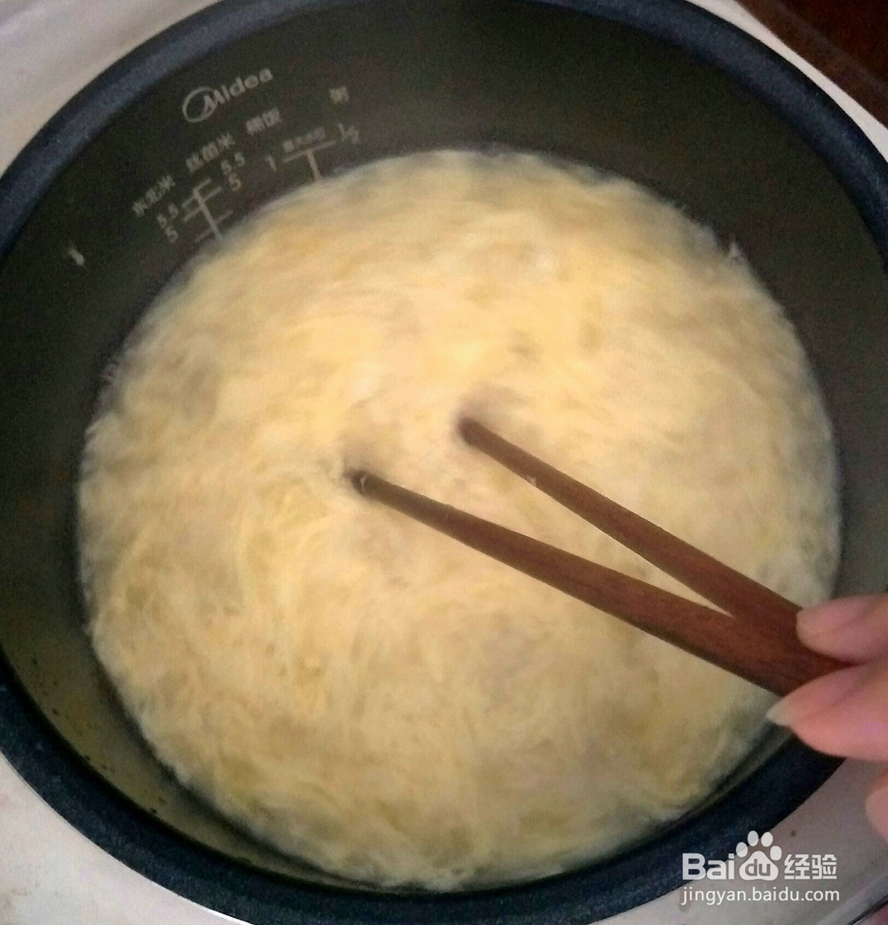 甜酒汤圆冲蛋的做法