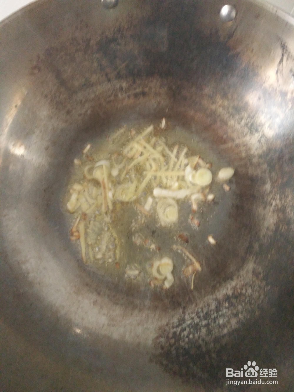如何做出美味的清炒胡萝卜丝