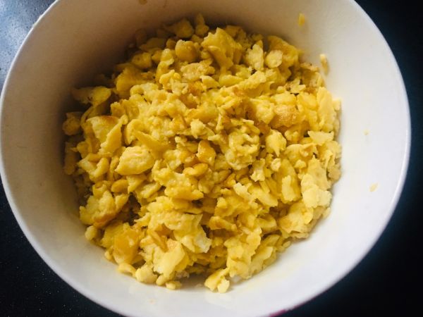 韭菜鸡蛋素锅贴