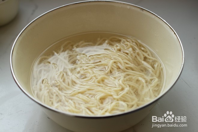 牛排番茄面早餐