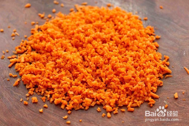 怎么样做美味的胡萝卜猪肉饺子