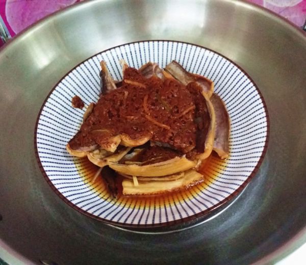 酱蒸鳗鱼干#优思明恋恋冬日，我要稳稳的爱#