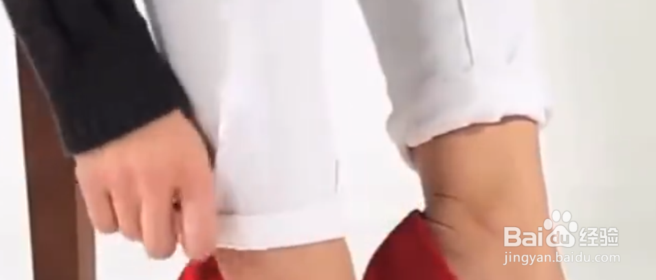 阔腿裤怎么卷裤脚