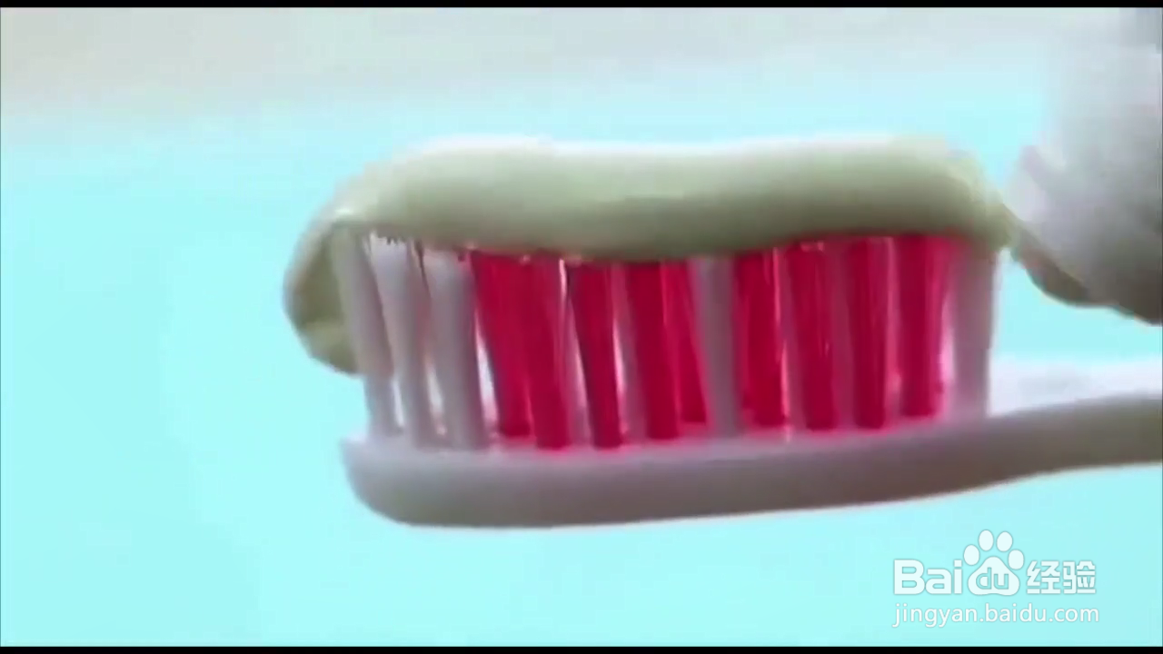 如何妙用牙膏？