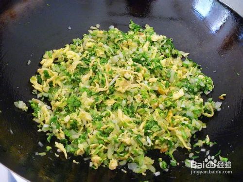 【简单制作的花样饼大全】乡村特色---玉米快菜贴饼子