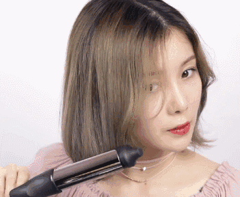 外翘短发怎么弄好看