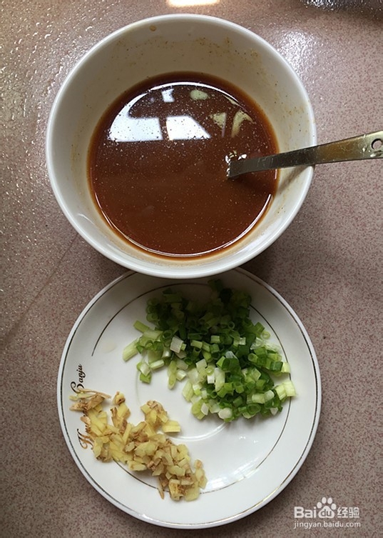 日本豆腐烩磷虾的烹饪方法