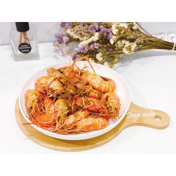 蒜蓉油焖椒盐罗氏虾