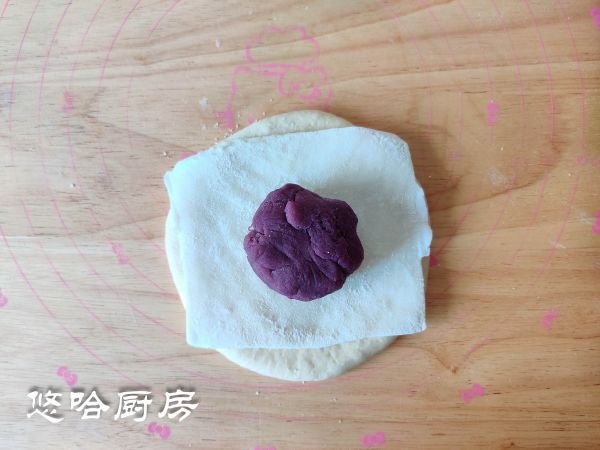 紫薯魔法三角软欧包