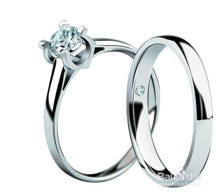 如何挑选婚戒？