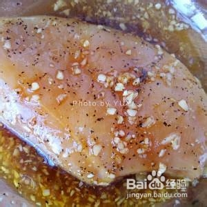 香煎鸡胸肉(蜂蜜蒜香)