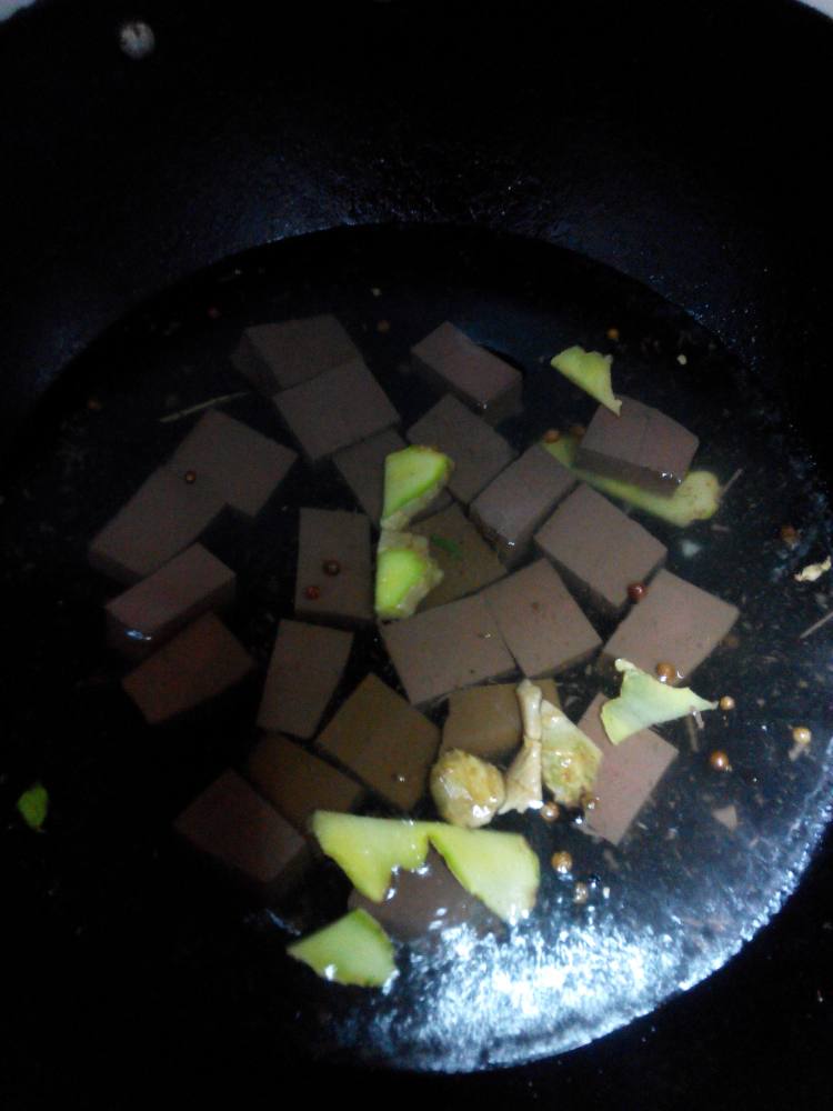 鸭血粉丝汤的做法,味道好极了!